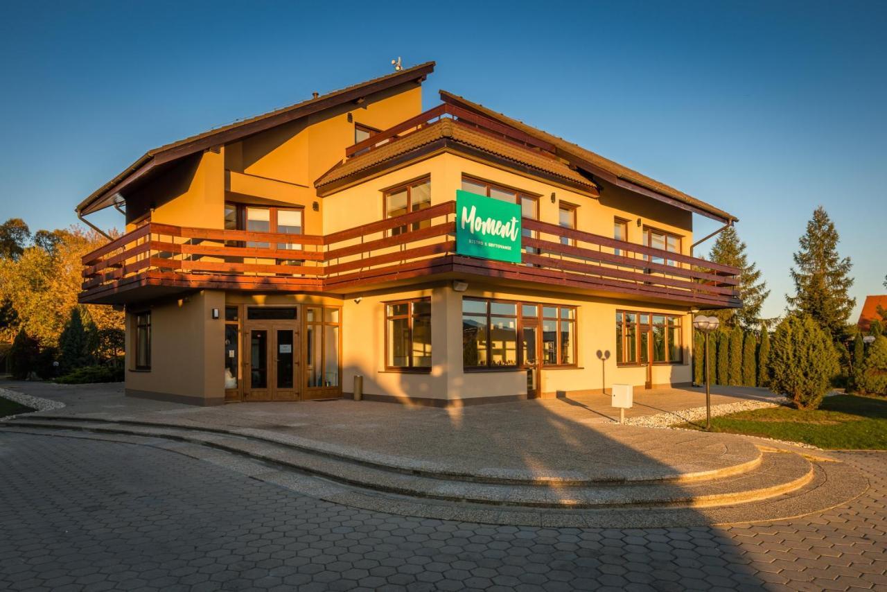 Hotel Moment - Bistro & Ubytovanie Batizovce Exteriér fotografie